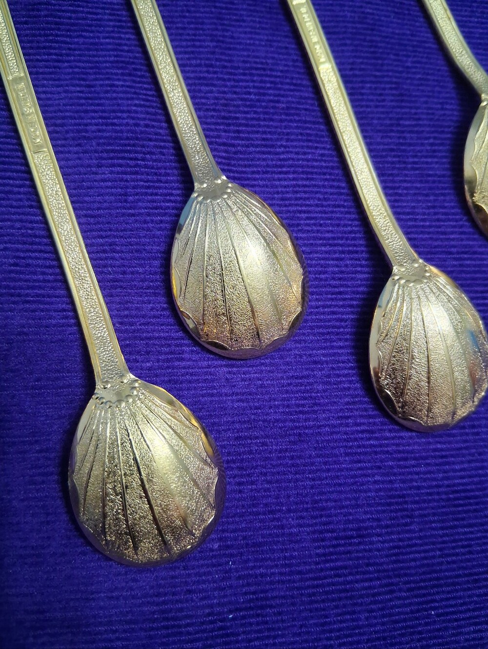 Vintage Janis 24K Gold Plated Long Spoons Iced Tea Cocktail Dessert Shell Shaped - Picture 10 of 15